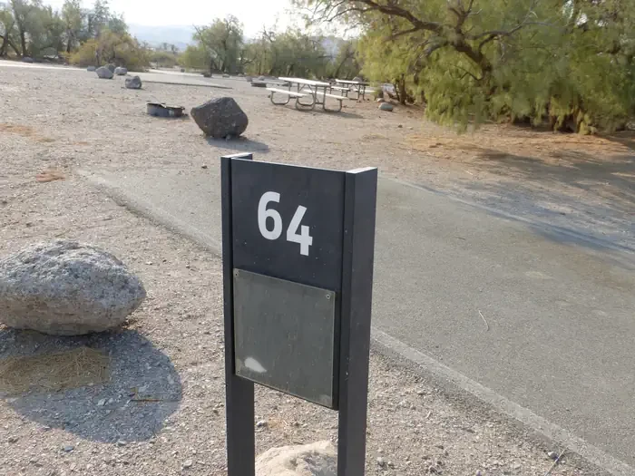 064