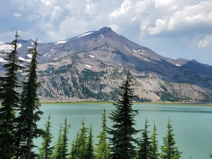 Three Sisters - Green Lake/Soda Creek Trailhead