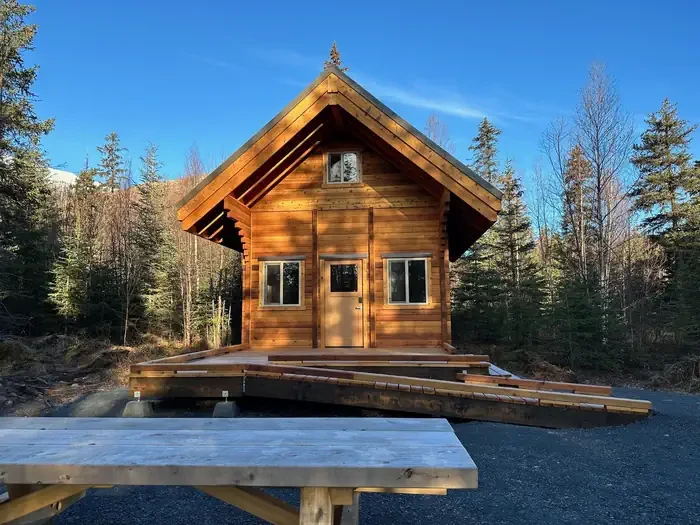 Trail River Cabin