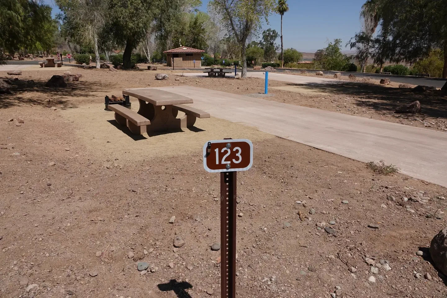 Site 123