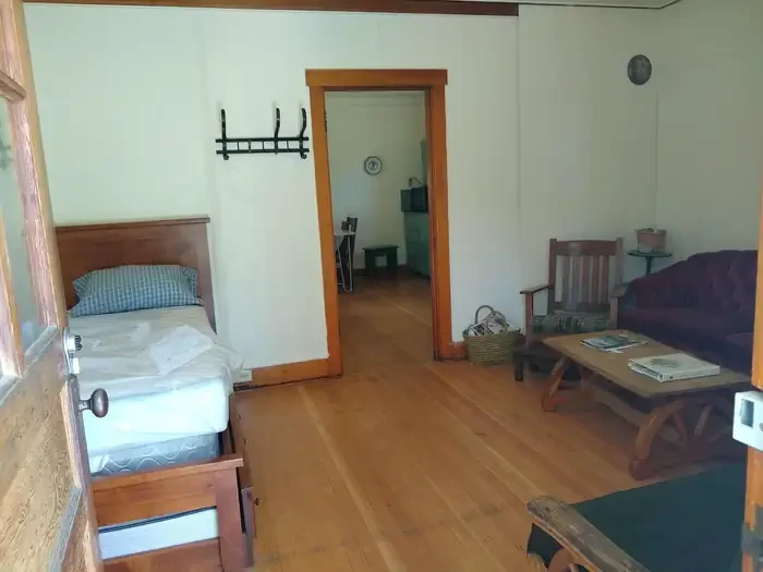 Atlanta Cabin