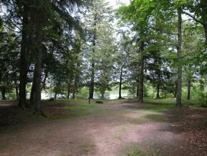 Au Train Lake Campground