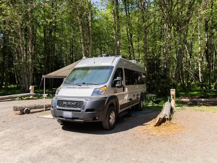 RV006