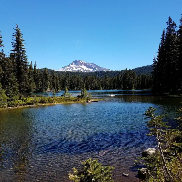 Three Sisters - Sisters Mirror Trailhead