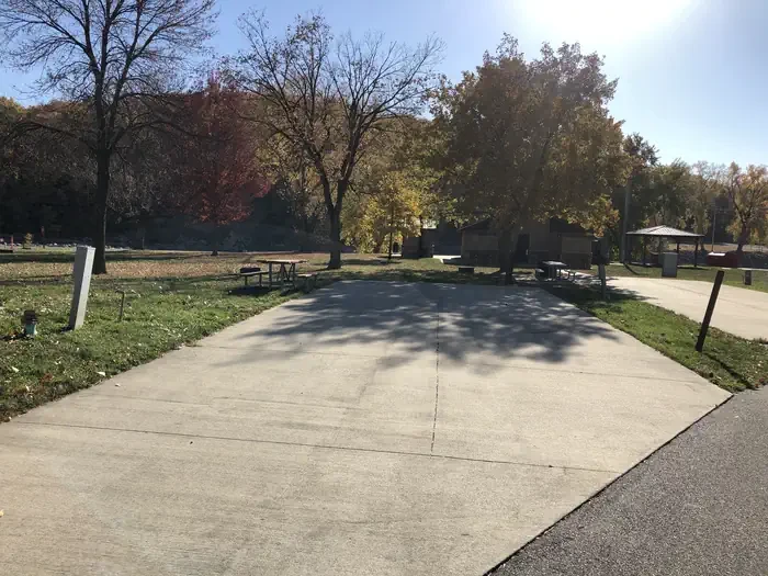 T05