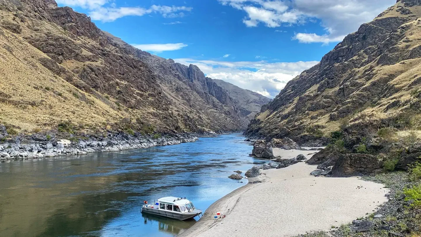Hells Canyon - Snake River (Powerboat)
