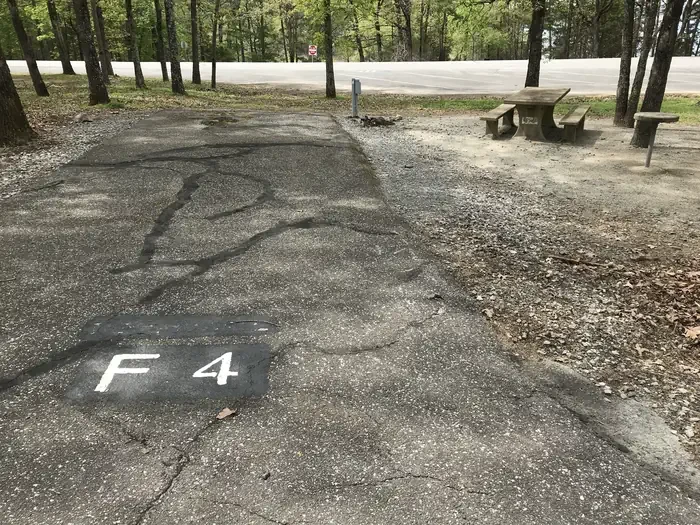 F04