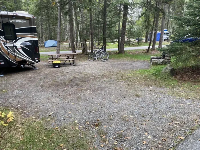 C28