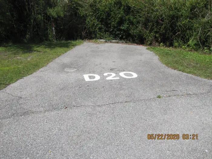 D020