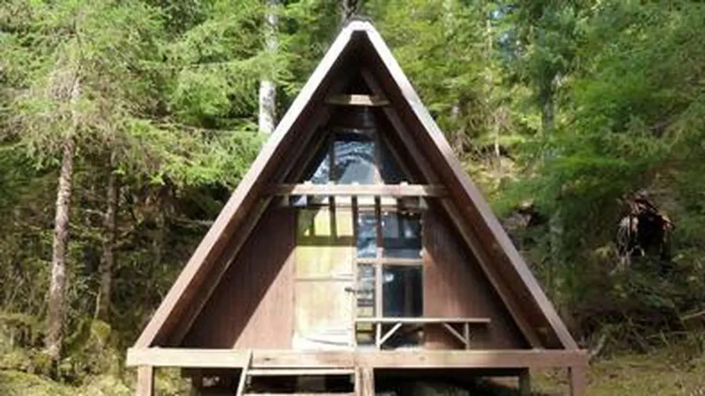 Pybus Bay Cabin