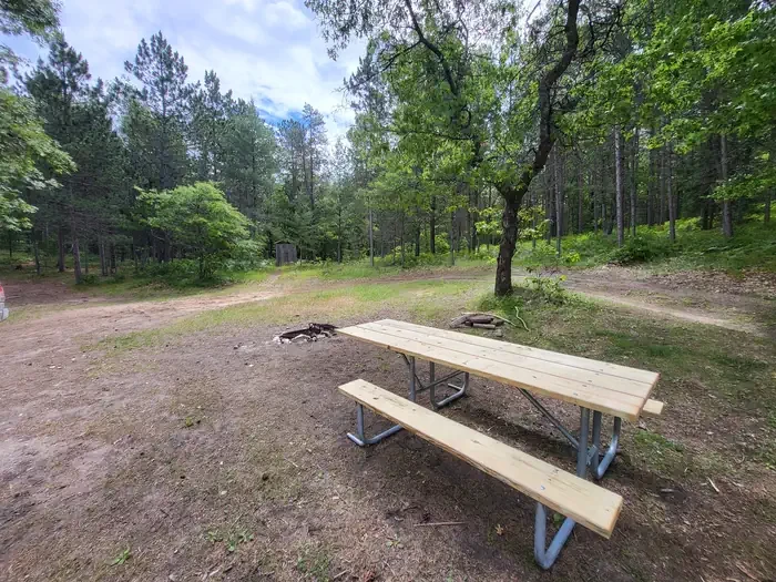 Jackpine Lake Campsites