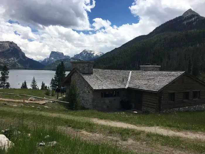 Green River Lake Lodge