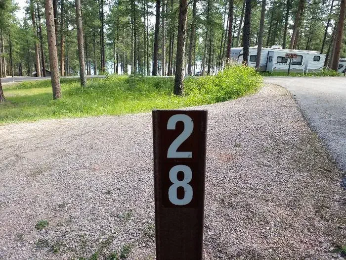 028
