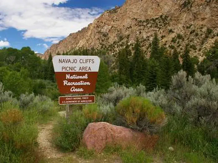 Navajo Cliffs